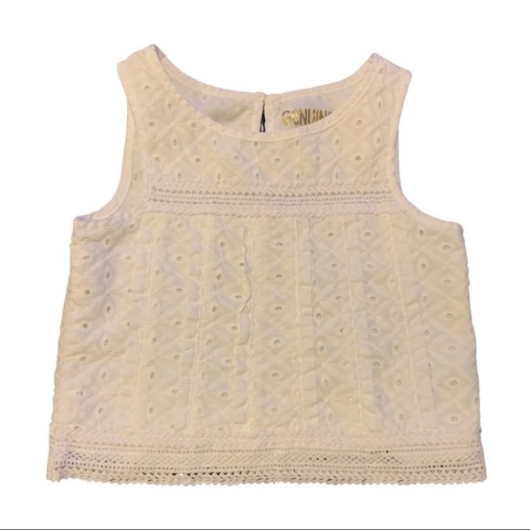 ❄️Genuine Kids by Oshkosh white sleeveless eyelet top
Size: 3T - Picture 3 of 10